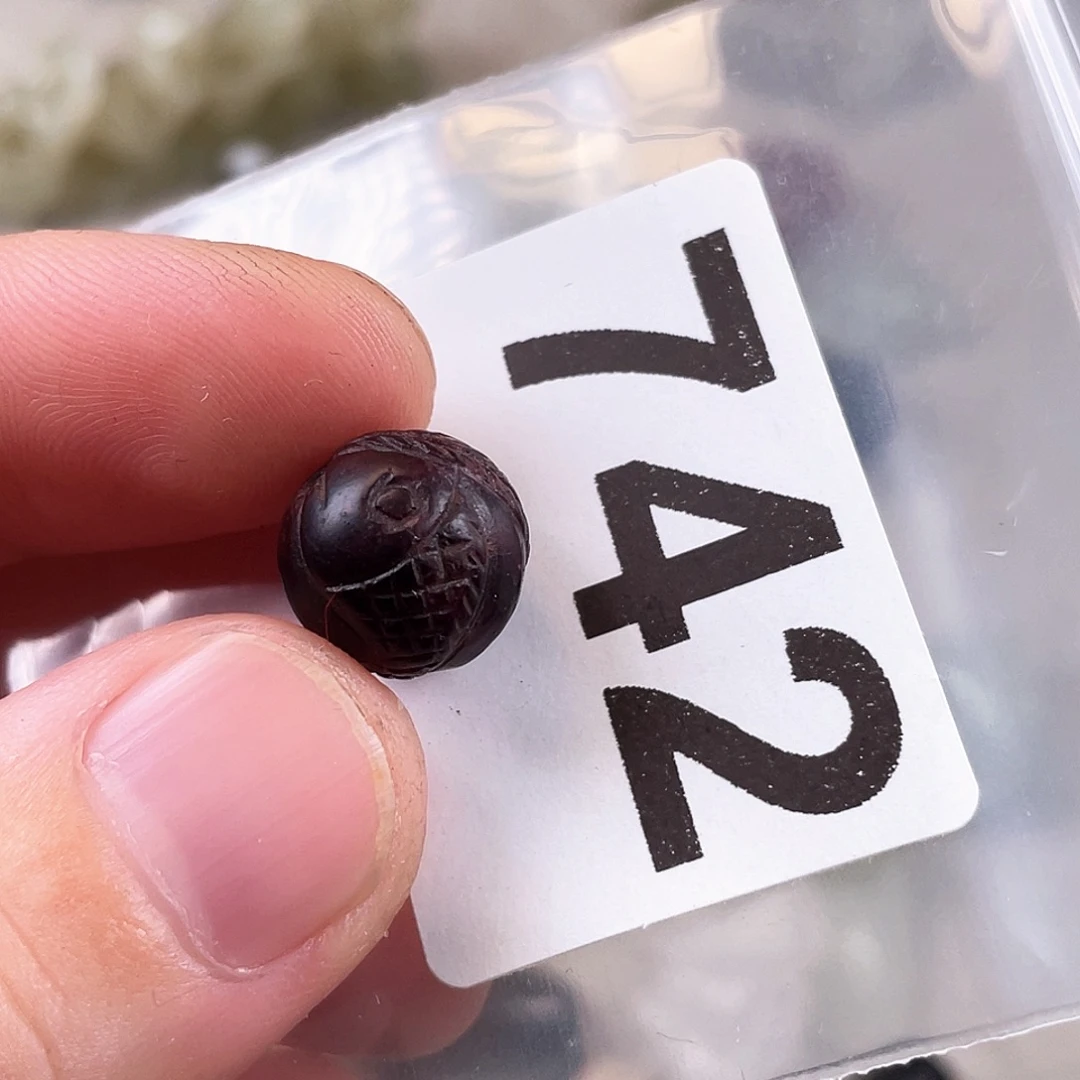 和田玉（糖玉）未镶嵌车挂