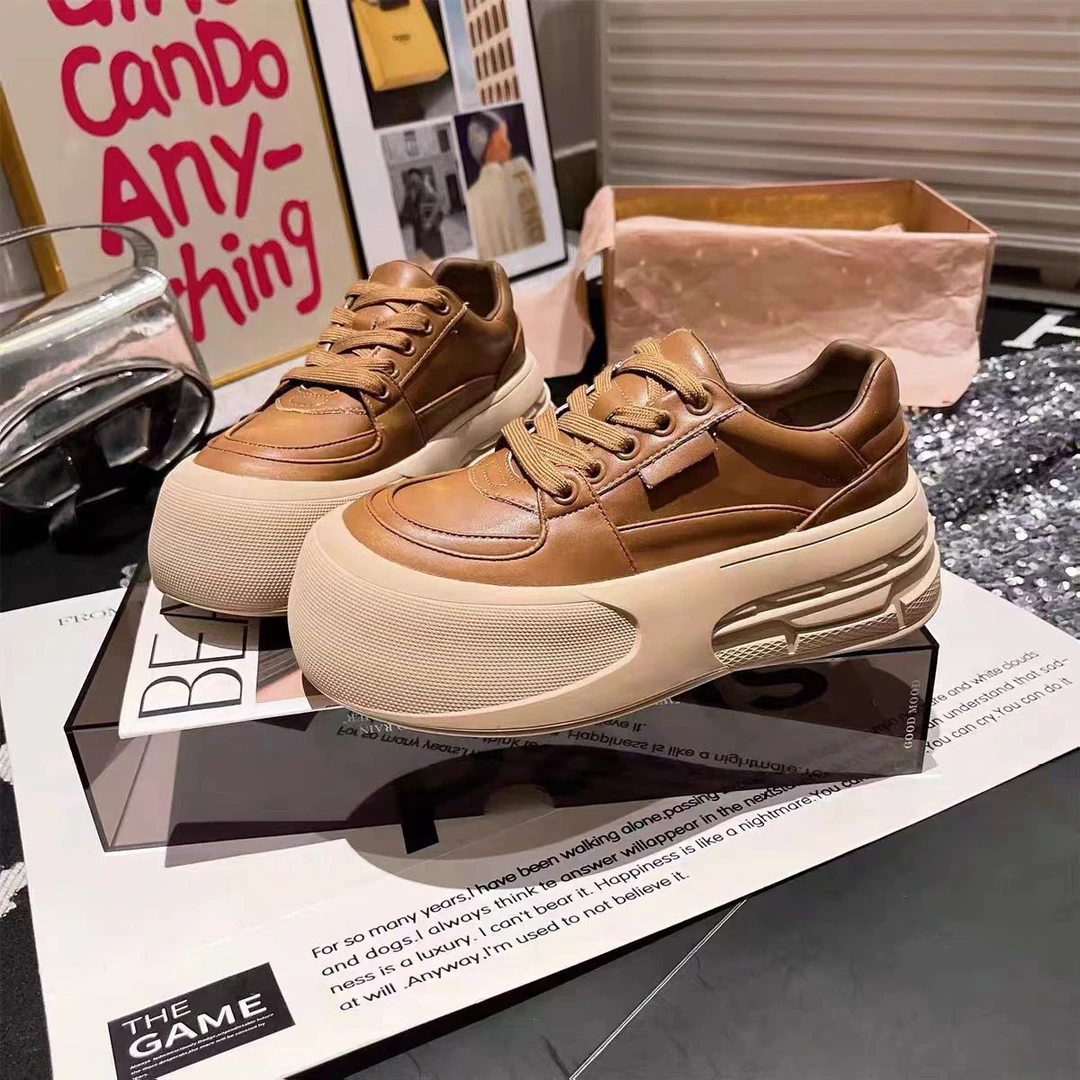 韩版厚底圆头娃娃头5.5CM丑萌休闲运动面包鞋6666