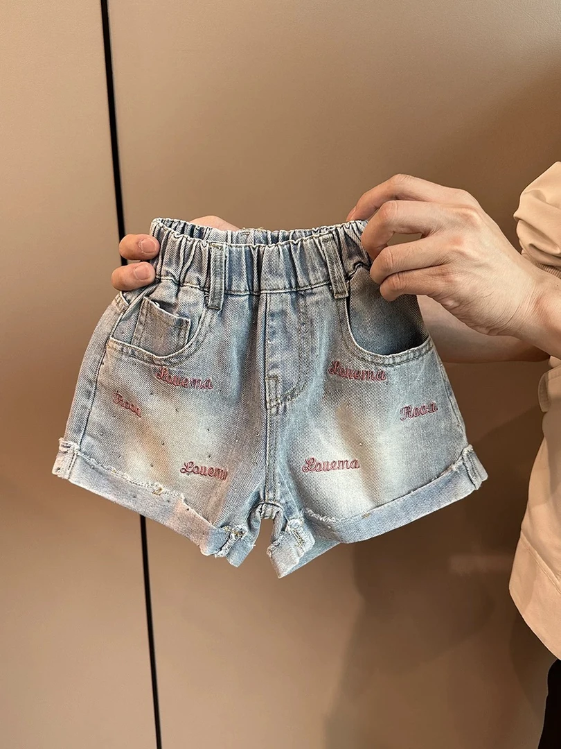 女童牛仔裤儿童2025新款夏季刺绣字母裤子薄宝宝洋气亮钻休闲短裤