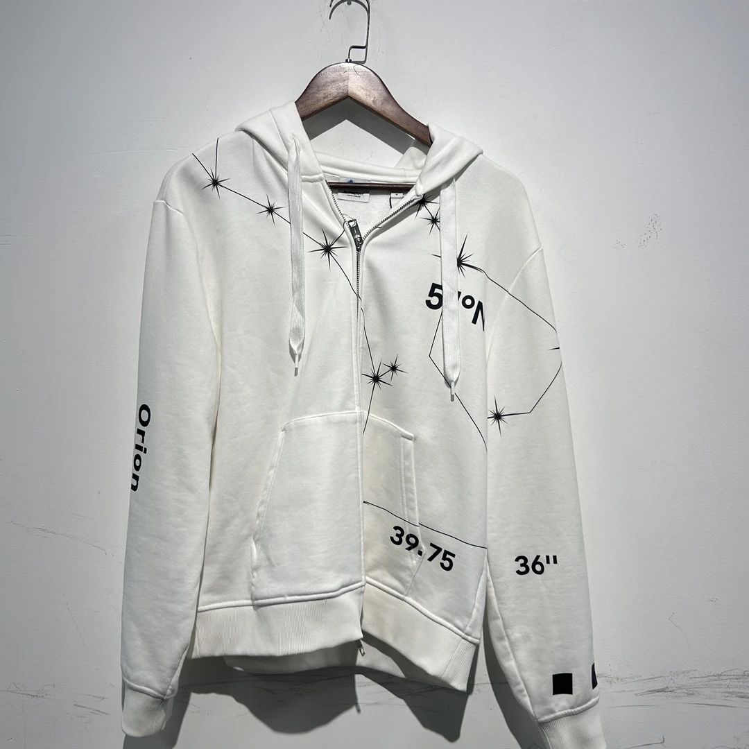 99新 BURBERRY/博柏利 bbr星座拉链外套 尺码：M