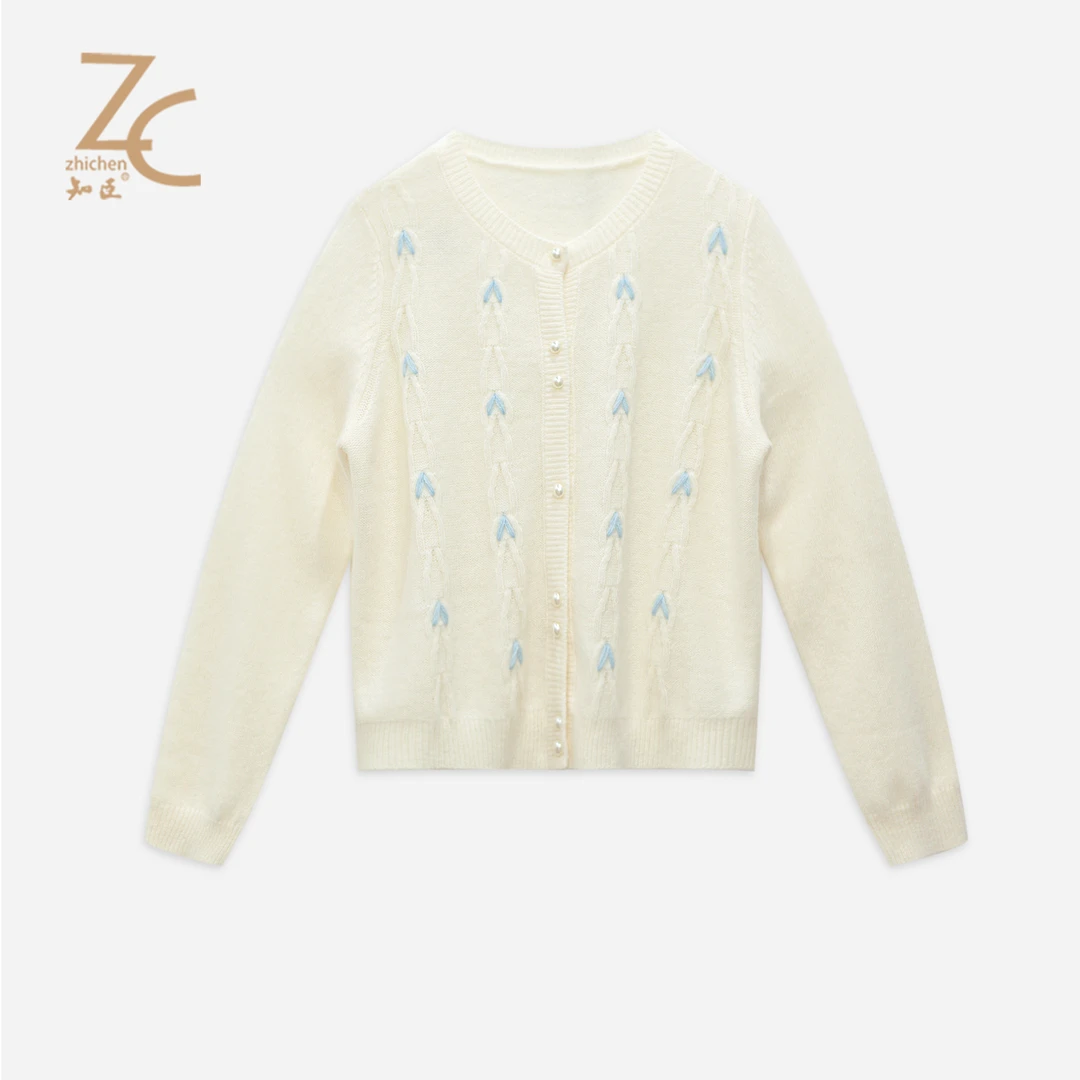 知臣初冬新品 小清新质感减龄撞色绞花针织开衫女 T25654002