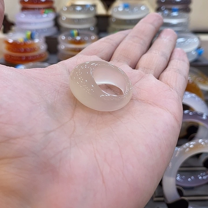 玛瑙/玉髓戒圈未镶嵌