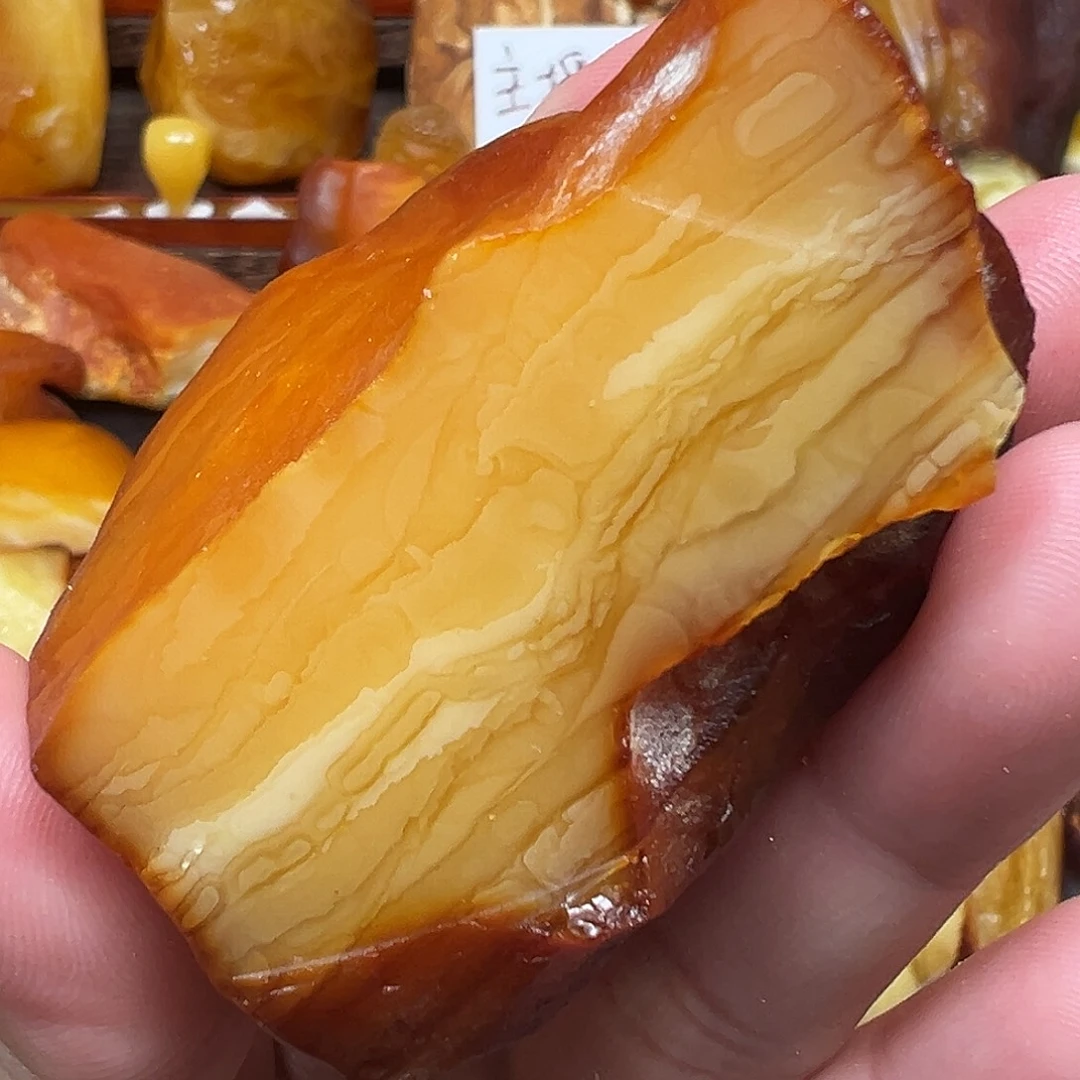 定制琥珀未镶嵌蜜蜡