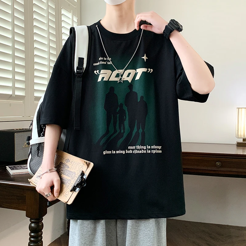 春夏新款青少年男学生休闲百搭宽松柔软舒适上衣港风印花潮版短袖