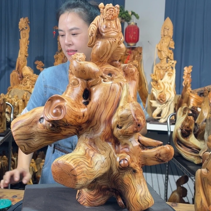 柏木（崖柏）随型摆件