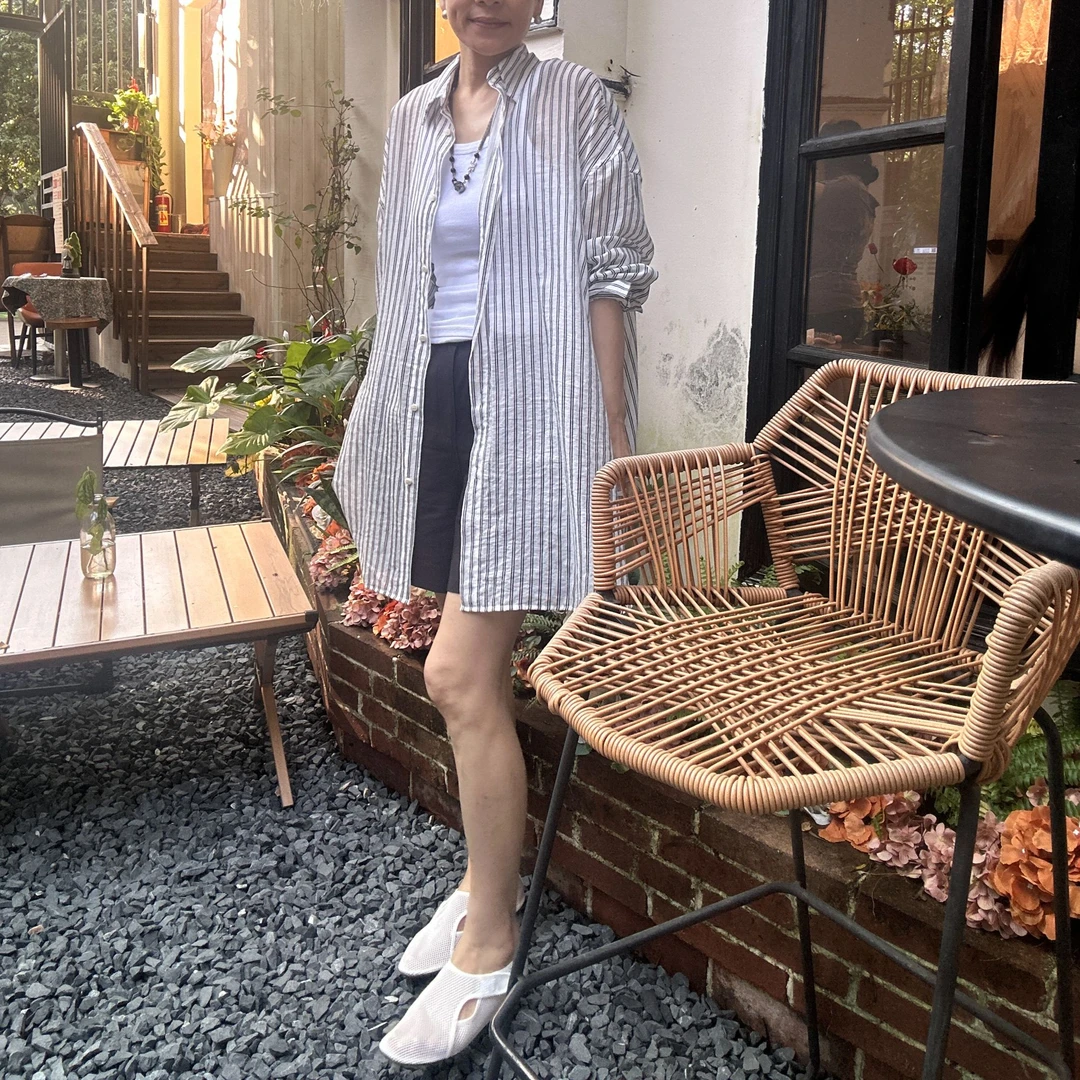 2025秋季新品条纹夏季衬衫上衣中长款百搭时尚休闲设计感开衫衬衣