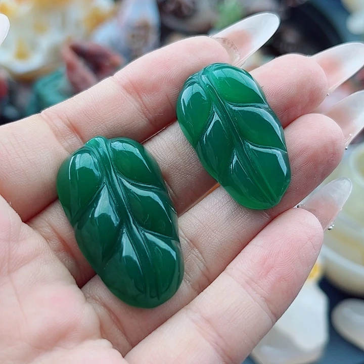 红***缘未镶嵌玛瑙手饰吊坠