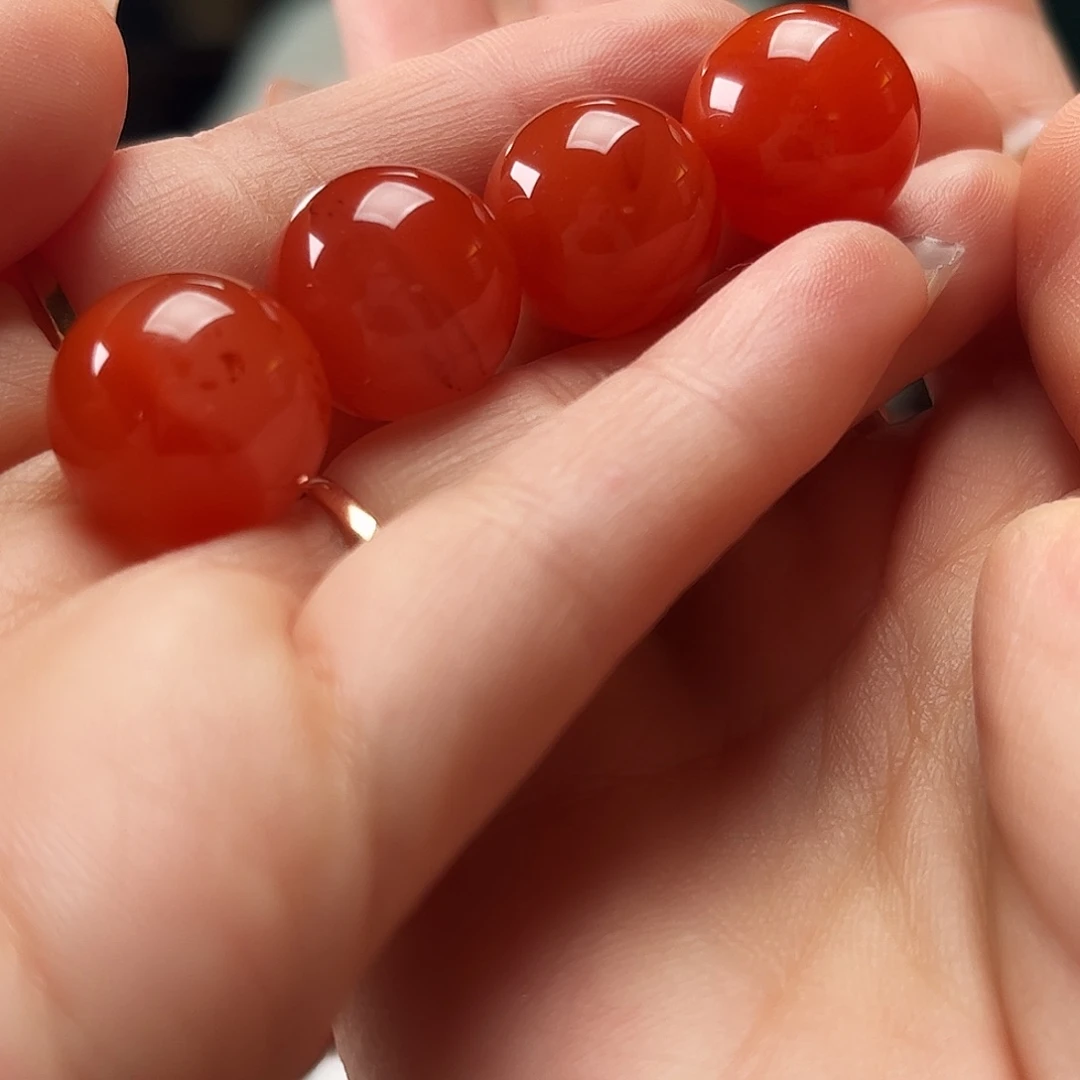 南红玛瑙未镶嵌珠宝奇石