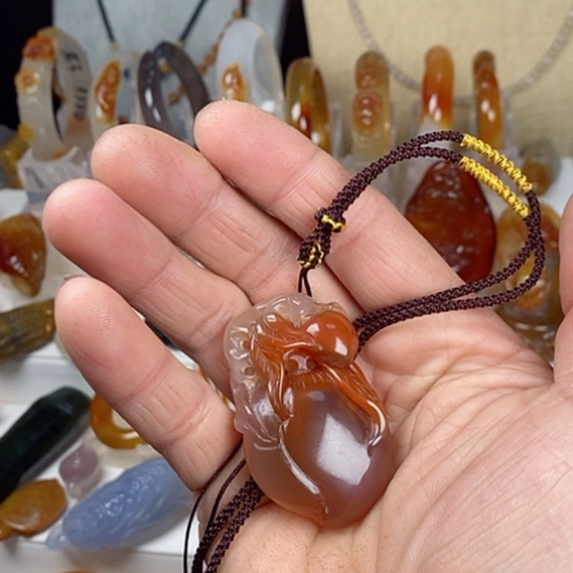 【闪购商品】玛瑙/玉髓挂件未镶嵌芬