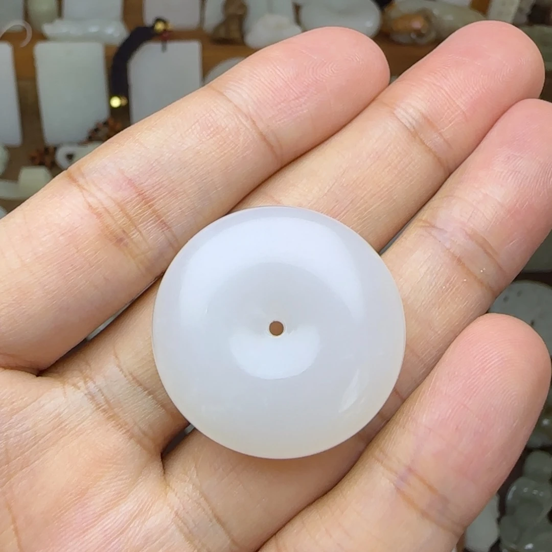 和田玉未镶嵌挂件平安扣