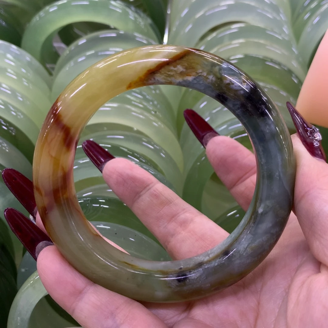 蛇纹石玉未镶嵌手镯