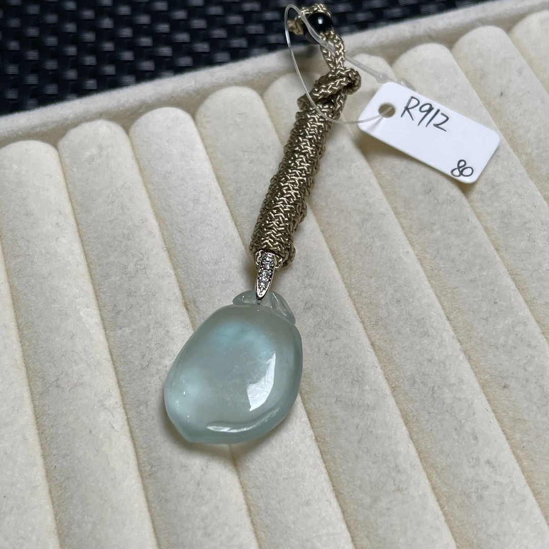 R912吊坠百搭男女款多样性发货其一