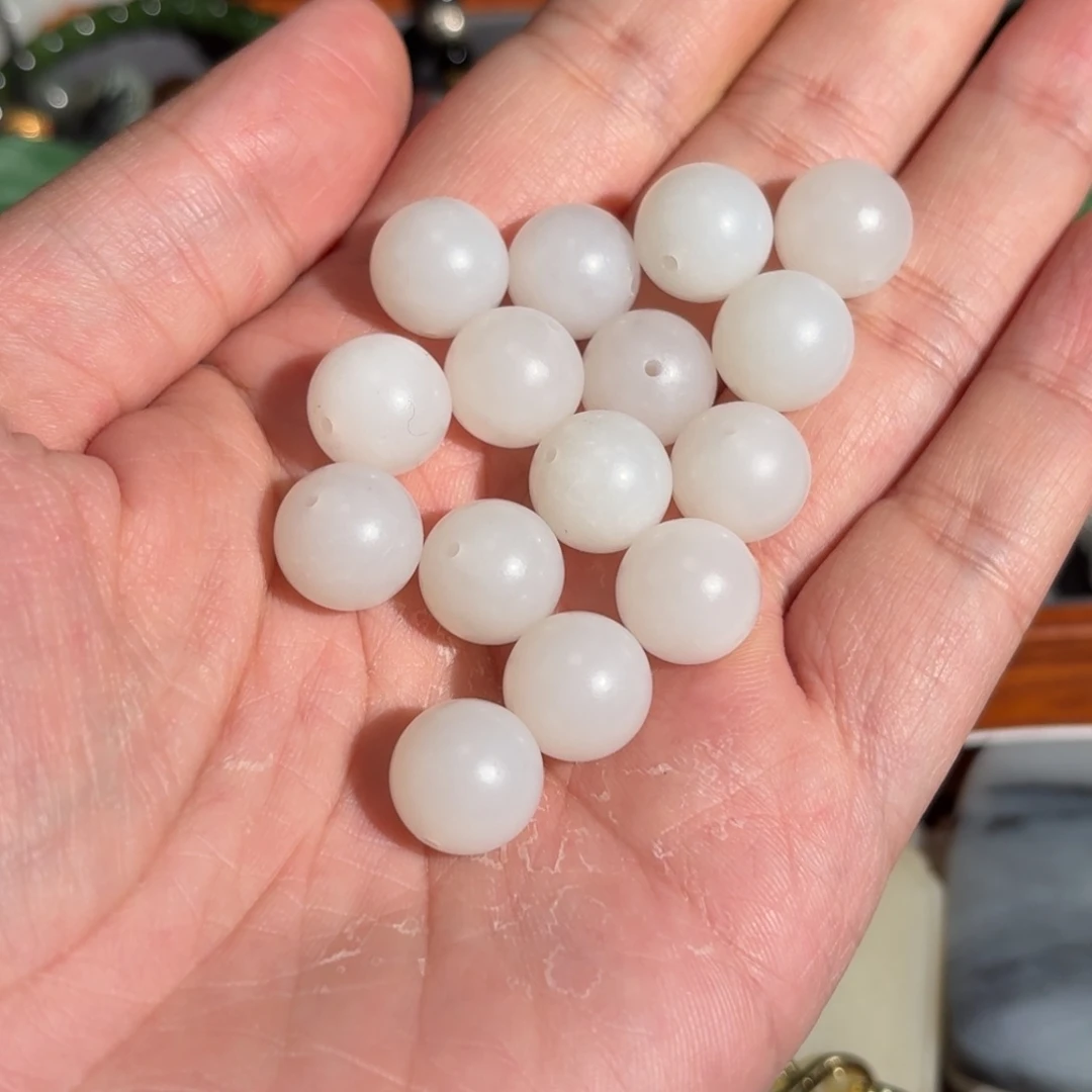 和田玉手串未镶嵌酒**子