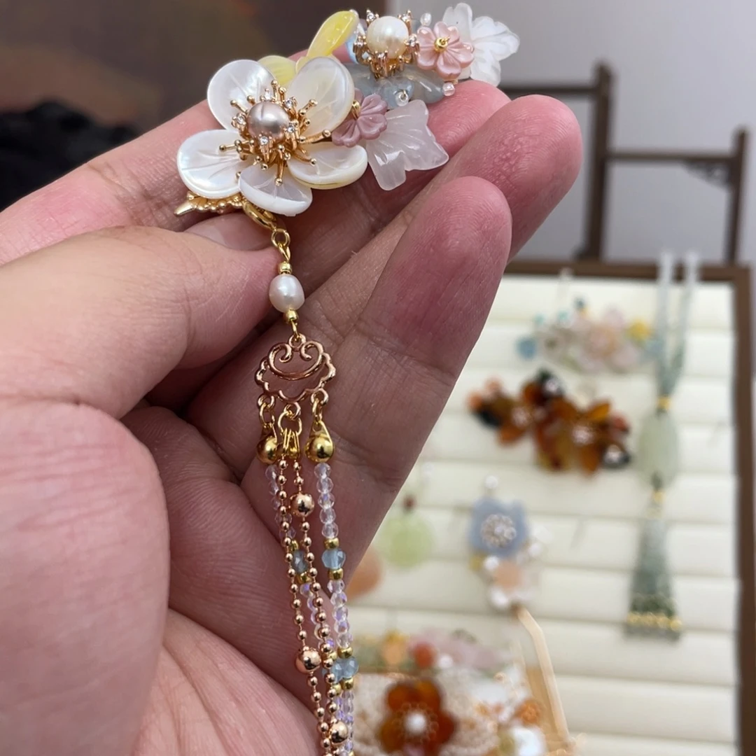 七***八醋酸铁合金海蓝淡水发夹
