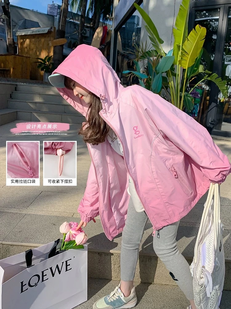 女童外套春装2025新款洋气儿童冲锋衣春秋款小女孩运动连帽上衣潮