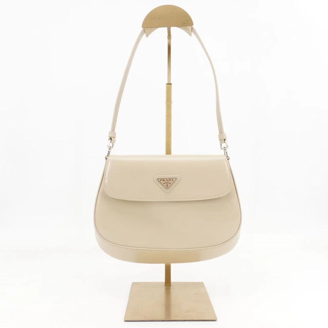 95新 Prada/普拉达 GGS普拉达cleo小号奶茶色银扣牛皮26427279