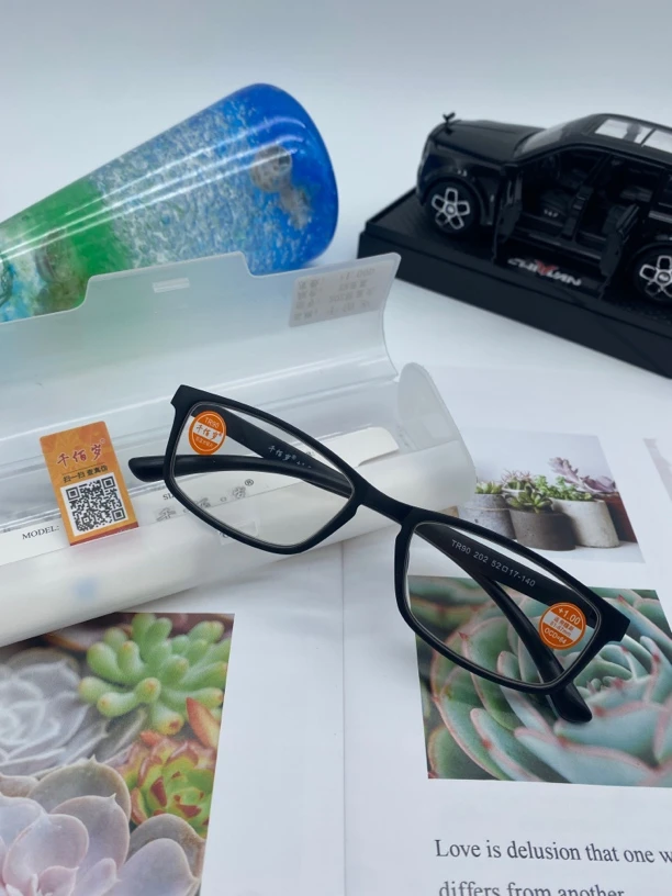 千佰岁，202TR亚黑防蓝光