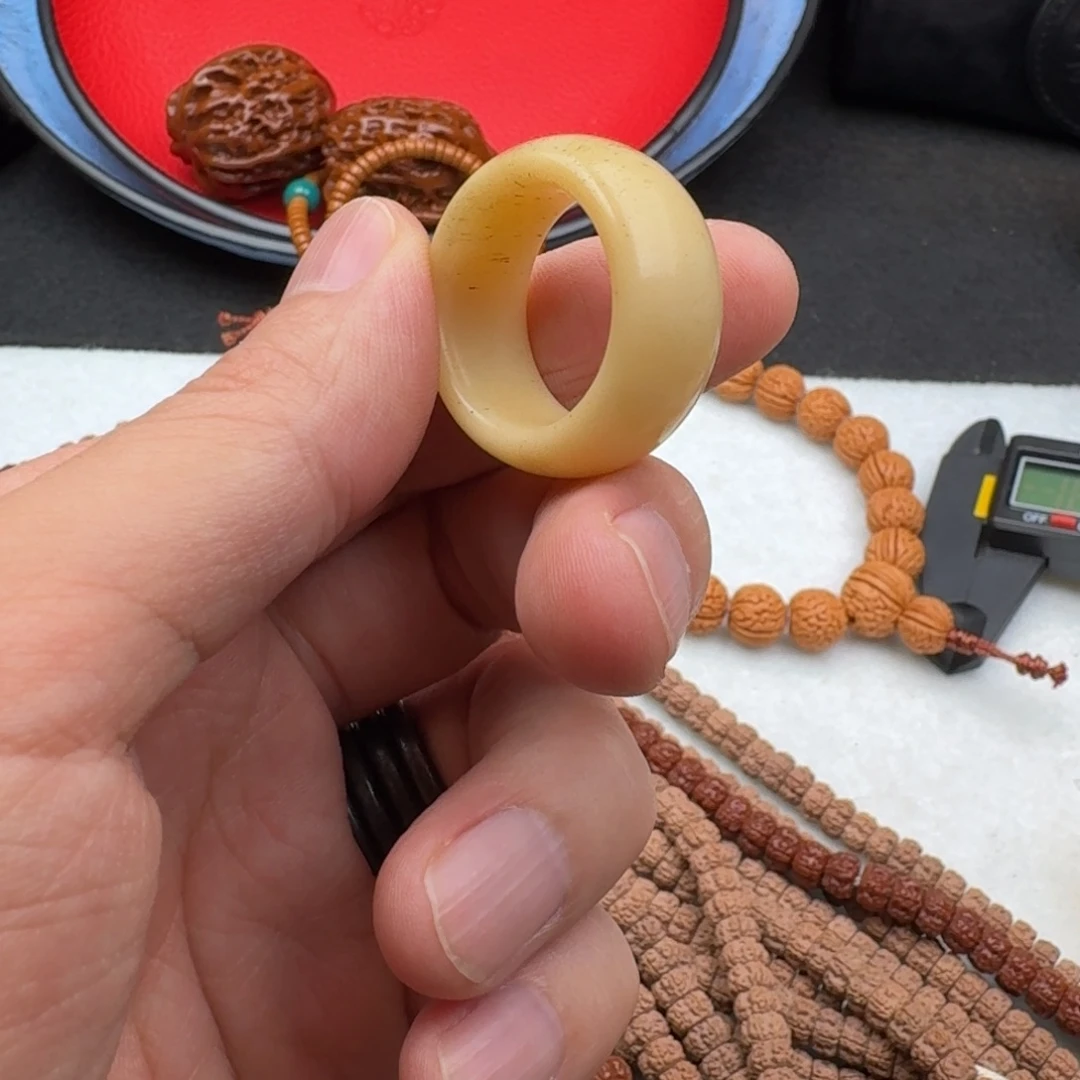 ****y吊坠凤眼菩提手串