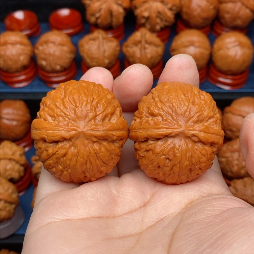 把件文玩核桃?**淇手捻