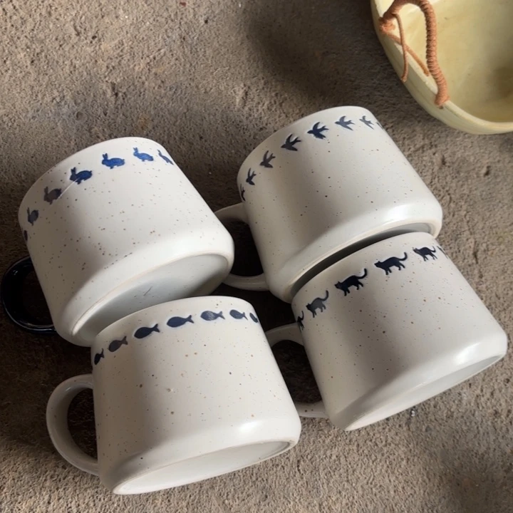 陶瓷四个马克杯小兔子微瑕颜色也不一样