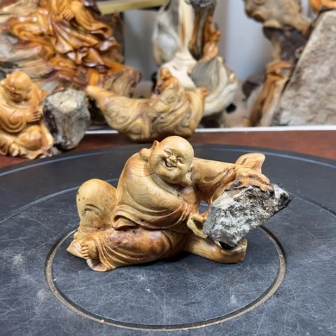 柏木（崖柏）v b b b b b b b