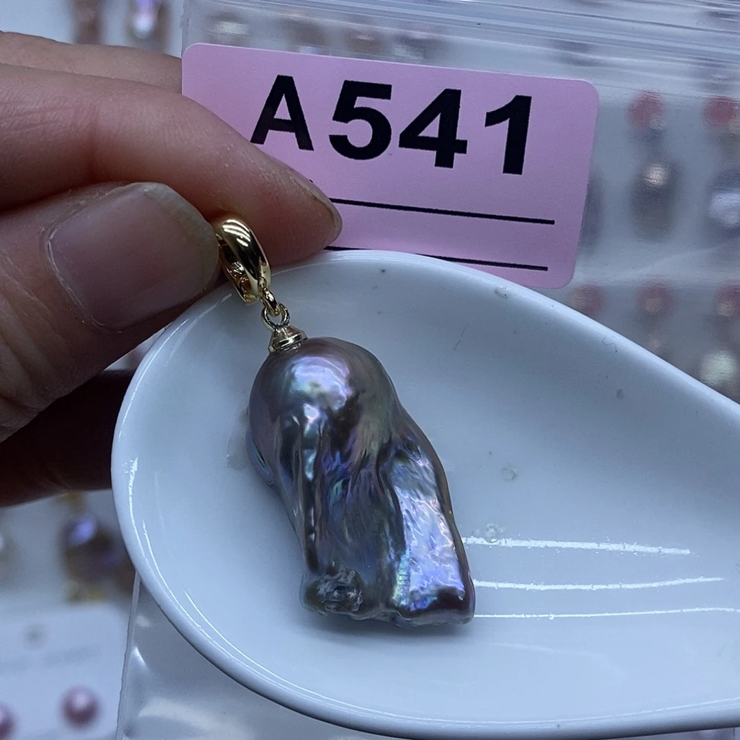 未镶嵌颈饰淡水珍珠