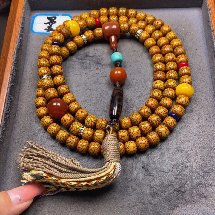 星月菩提吊坠菩提