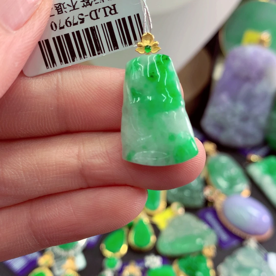 翡翠18K金镶嵌吊坠(不含链)