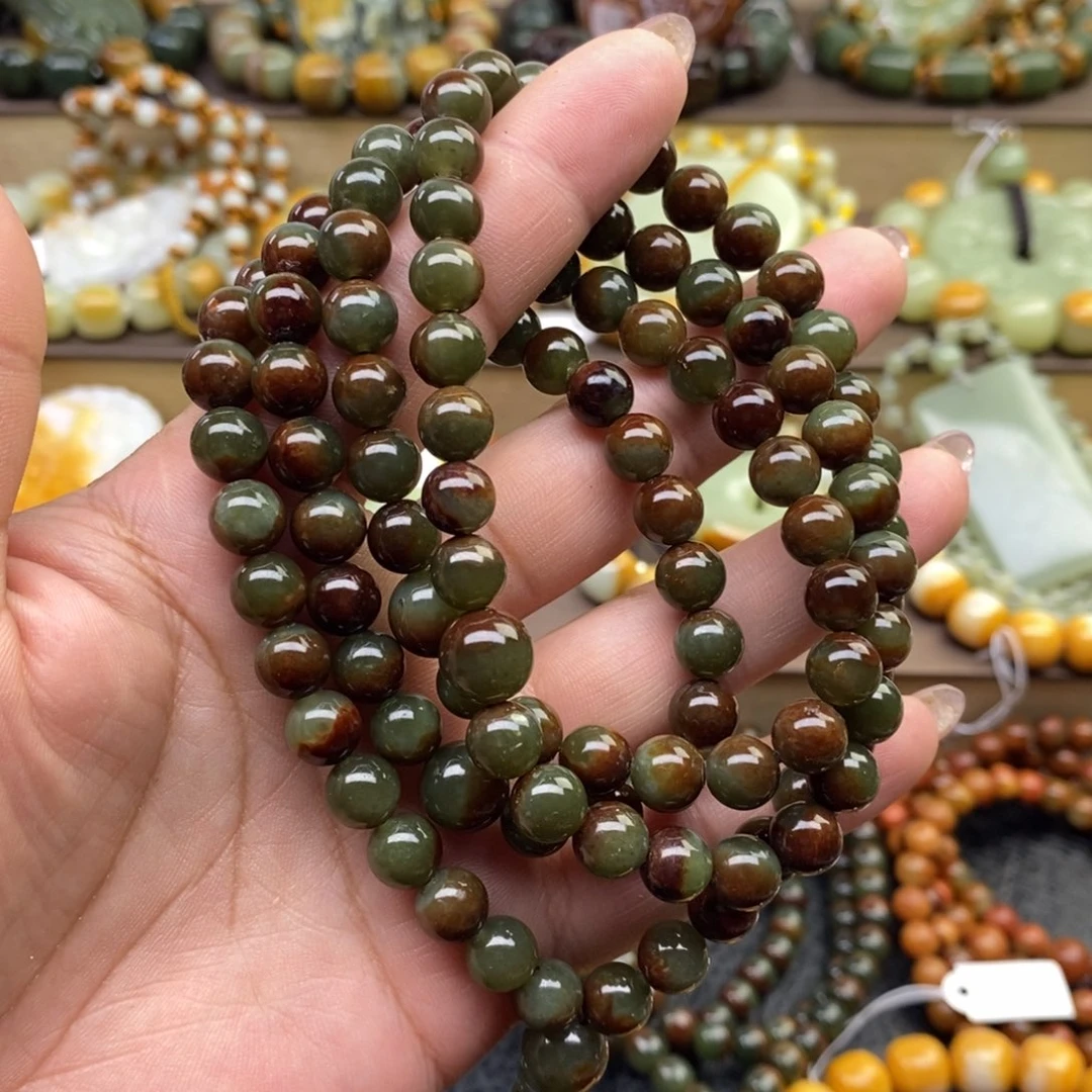 透闪石质玉未镶嵌手串