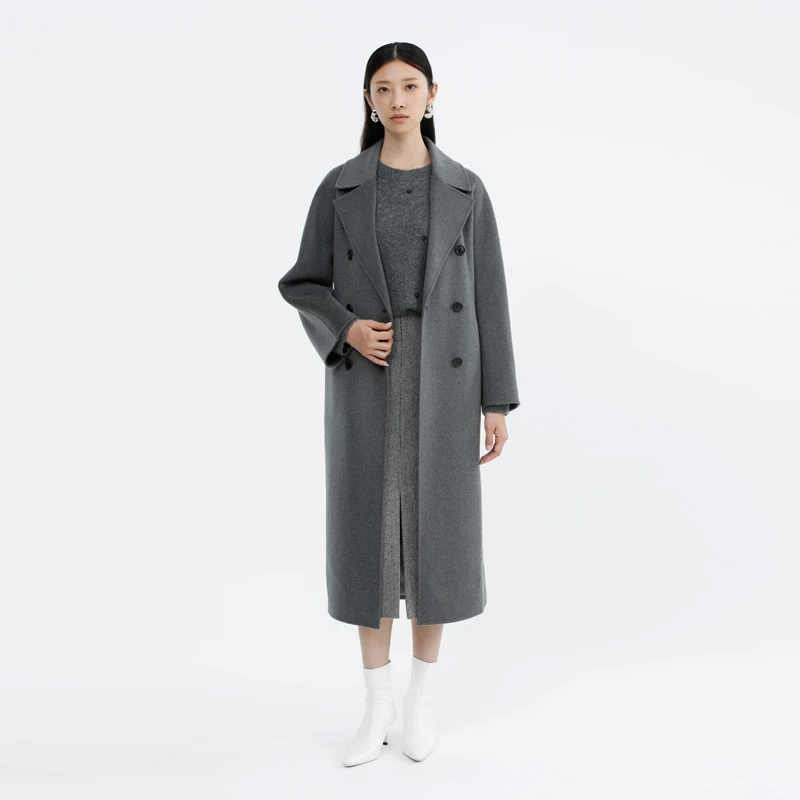 【粉丝专属】卡莉朵拉大衣C27D7787