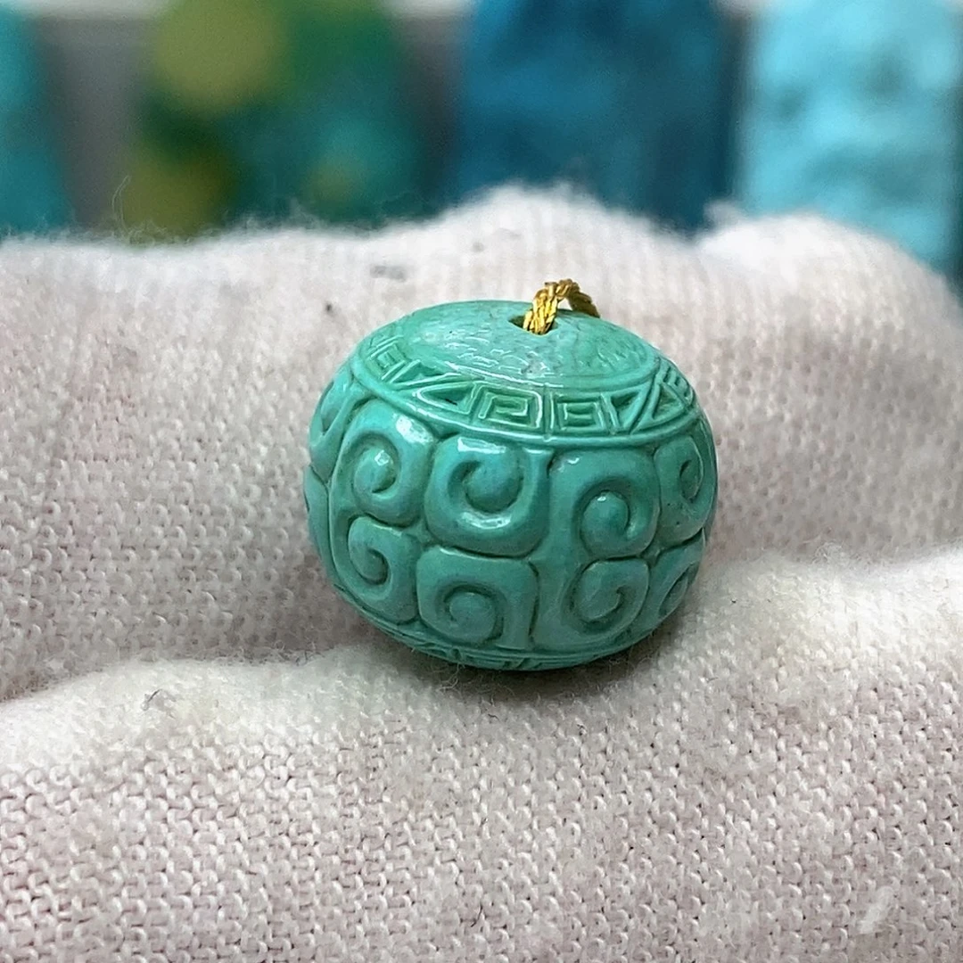 绿松石未镶嵌天然原矿 地大质检13mm