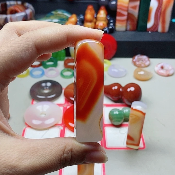 未镶嵌吊坠(不含链)玛瑙/玉髓大*布