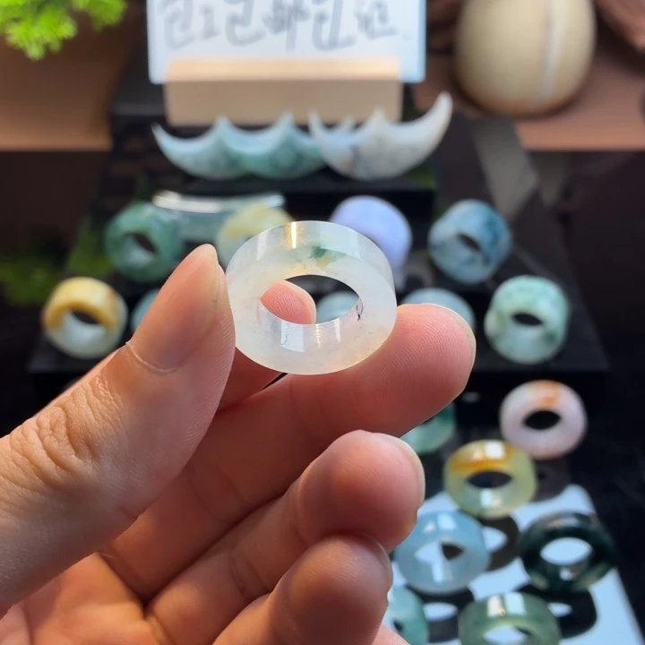 定制翡翠未镶嵌戒指12-16