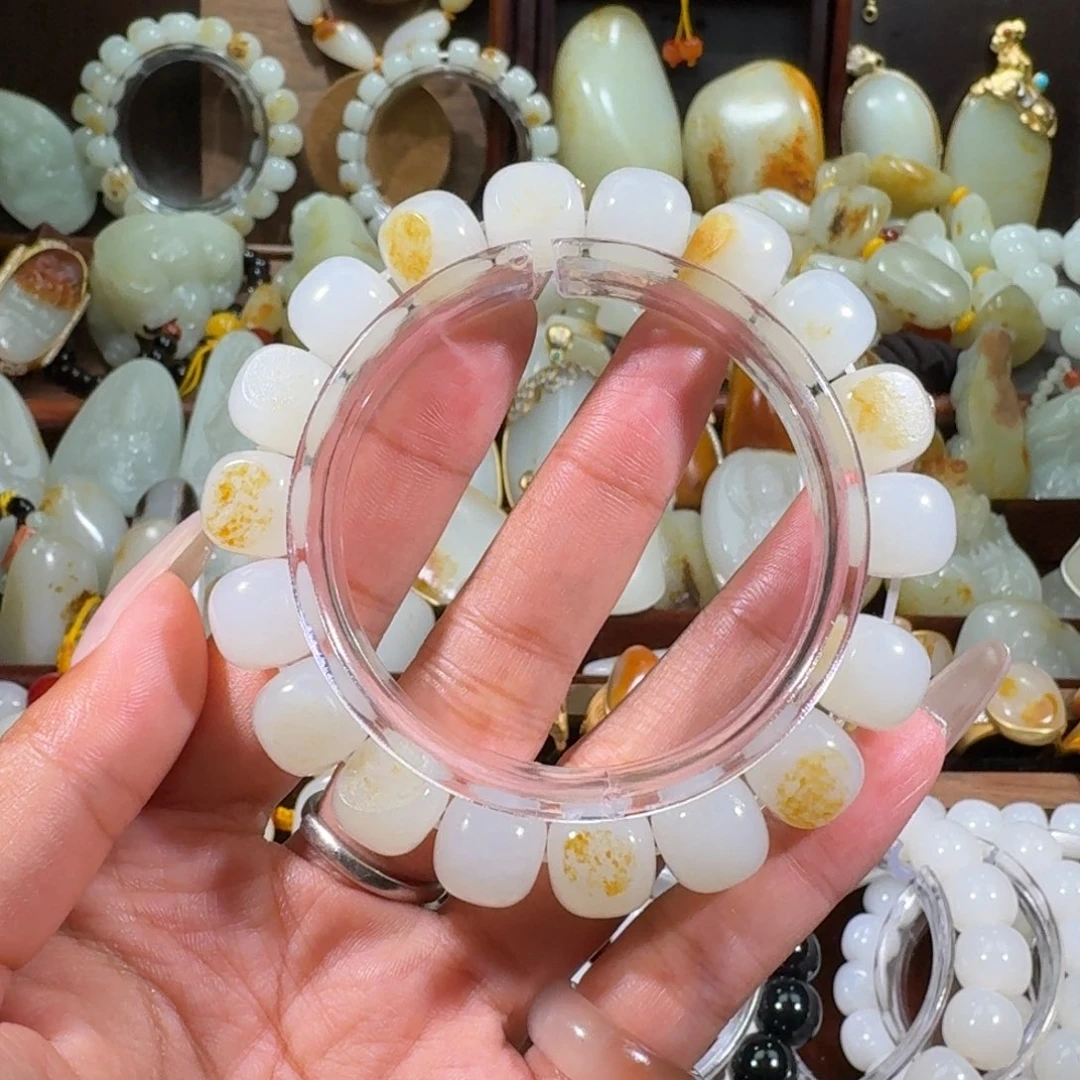 和田玉未镶嵌手链