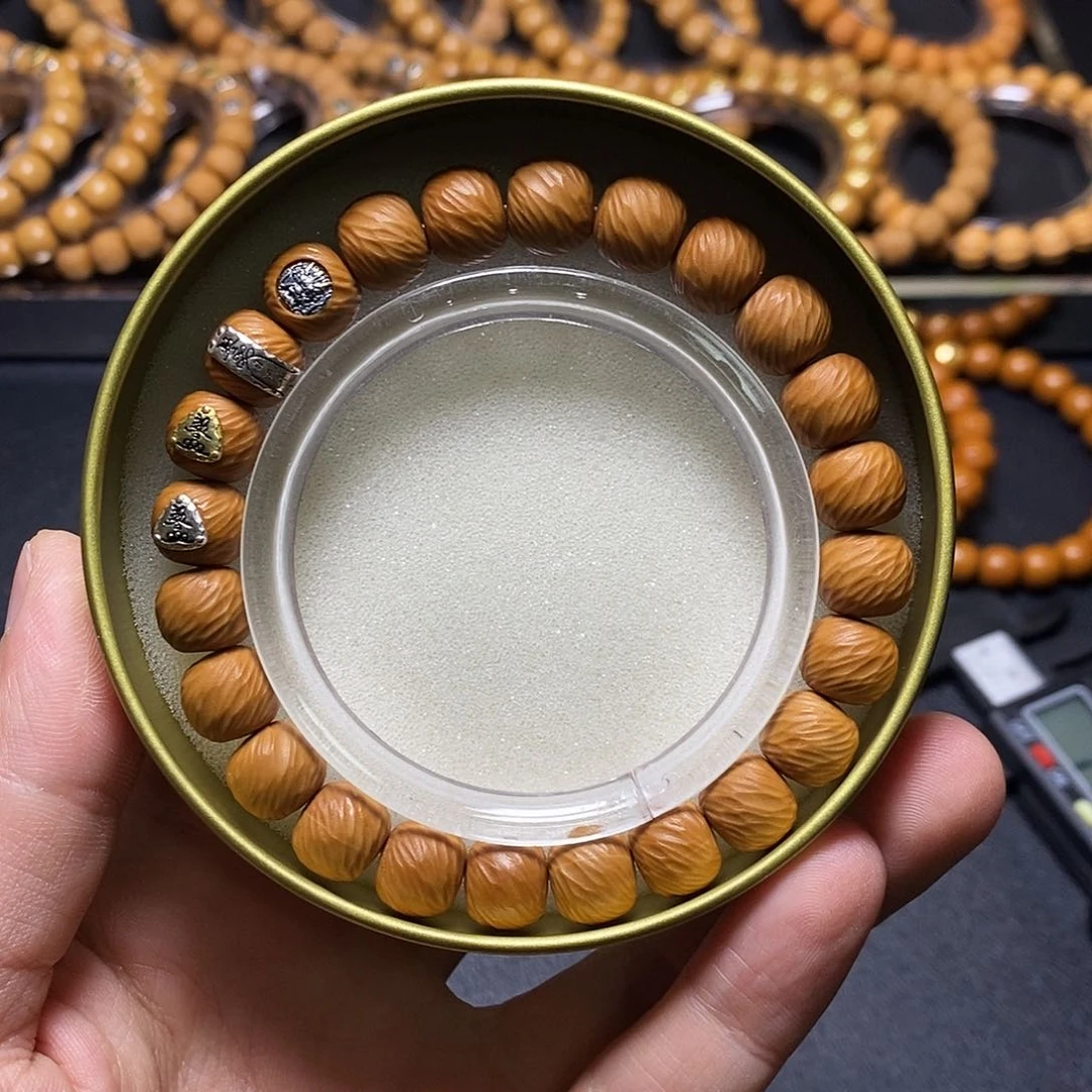 猴头核桃手串四标千刃云锦10左右全品11号