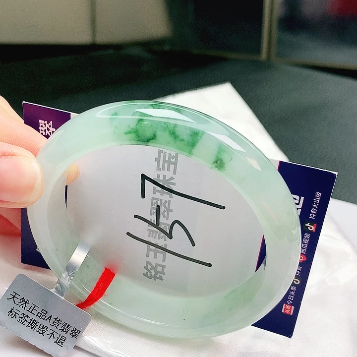 翡翠未镶嵌手镯缅甸天然a货翡翠手镯