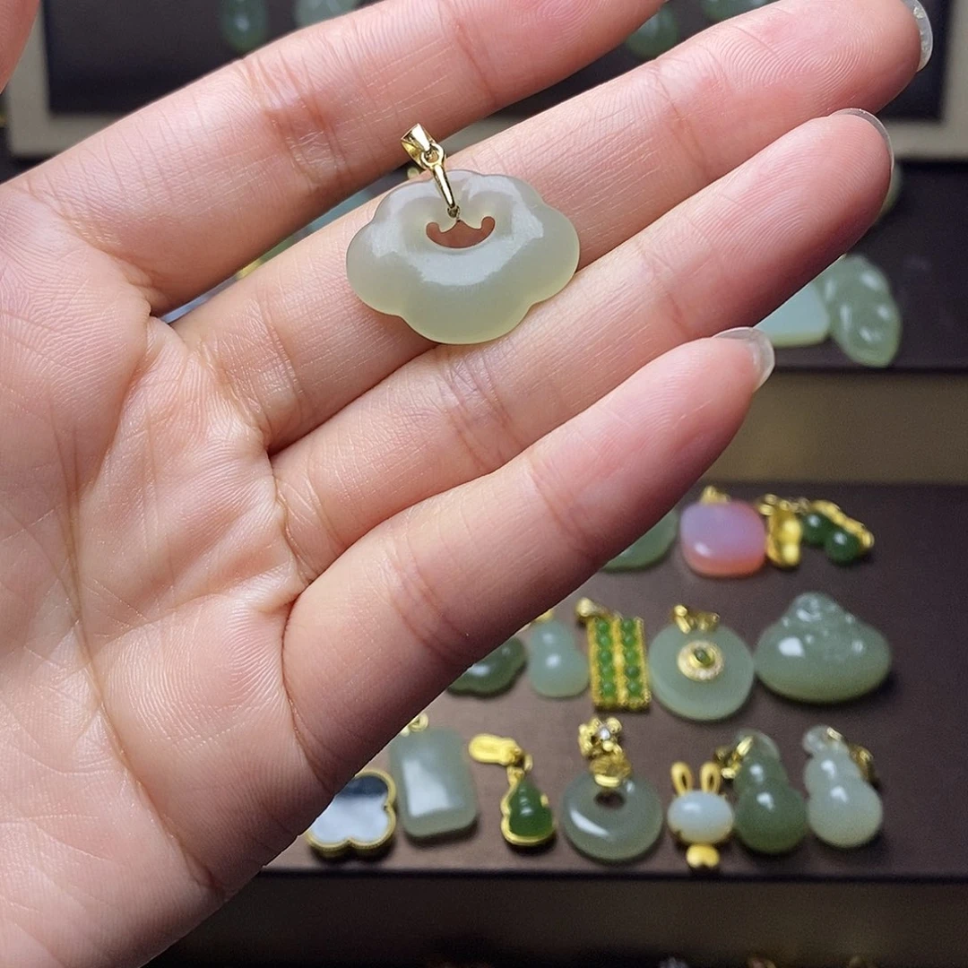 和田玉颈饰银S925镶嵌