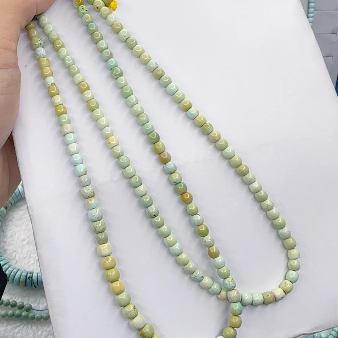 绿松石未镶嵌颈饰