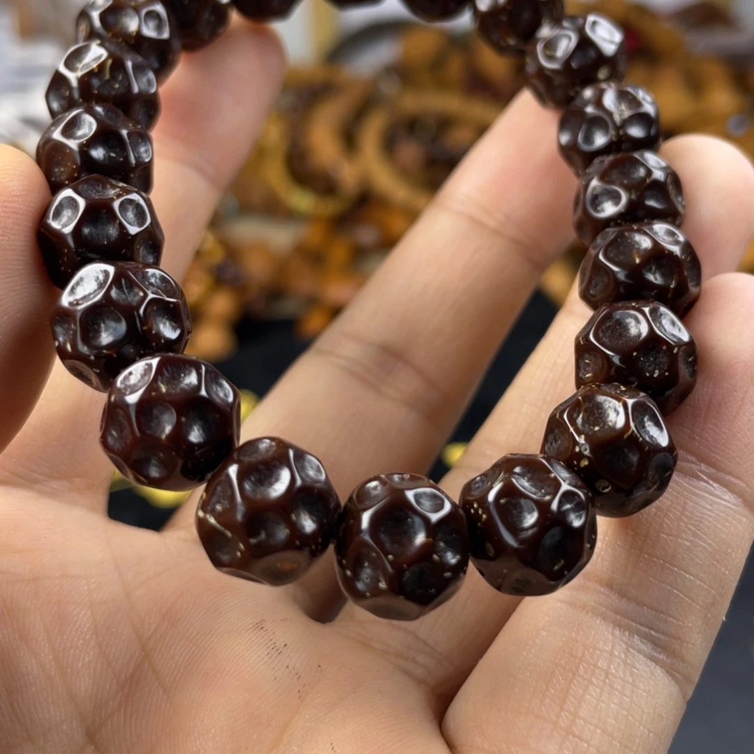 猴头核桃吊坠嗯、别