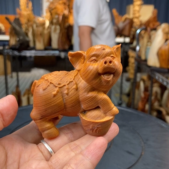 柏木（崖柏）手把件猪