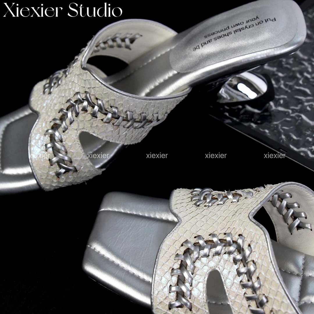 谢喜儿 | 深海鱼皮人鱼姬幻彩感的一双拖鞋