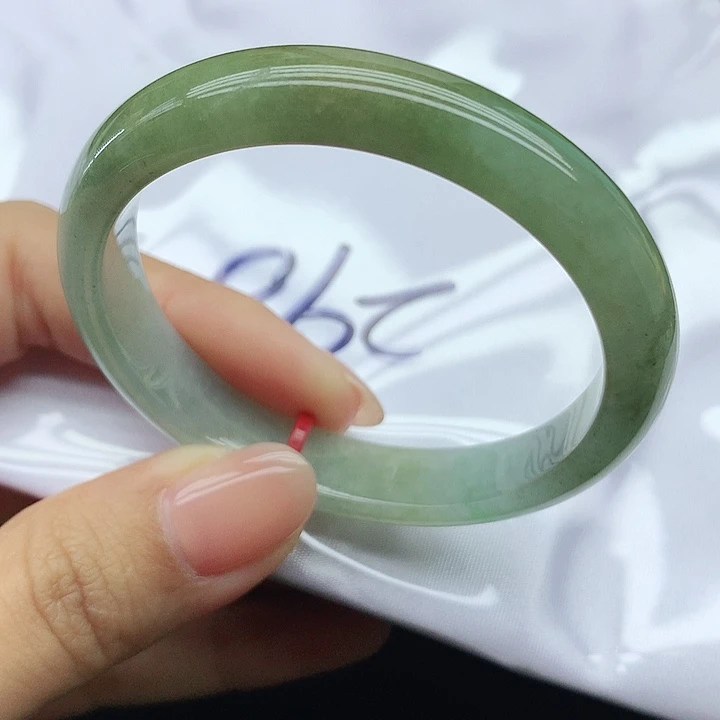 未镶嵌手镯翡翠290