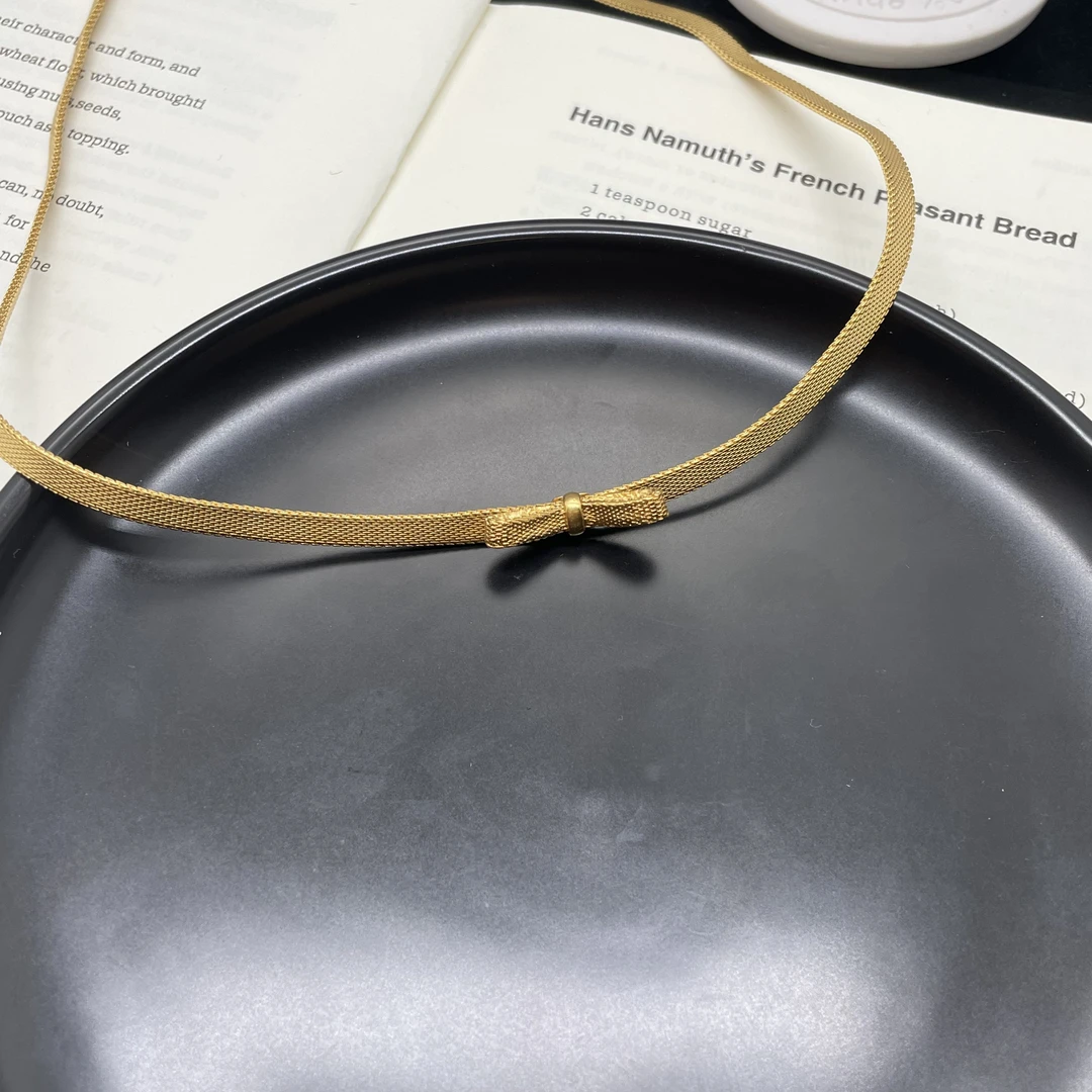 95新 DIOR/迪奥 素金编织蝴蝶结项链/d06585