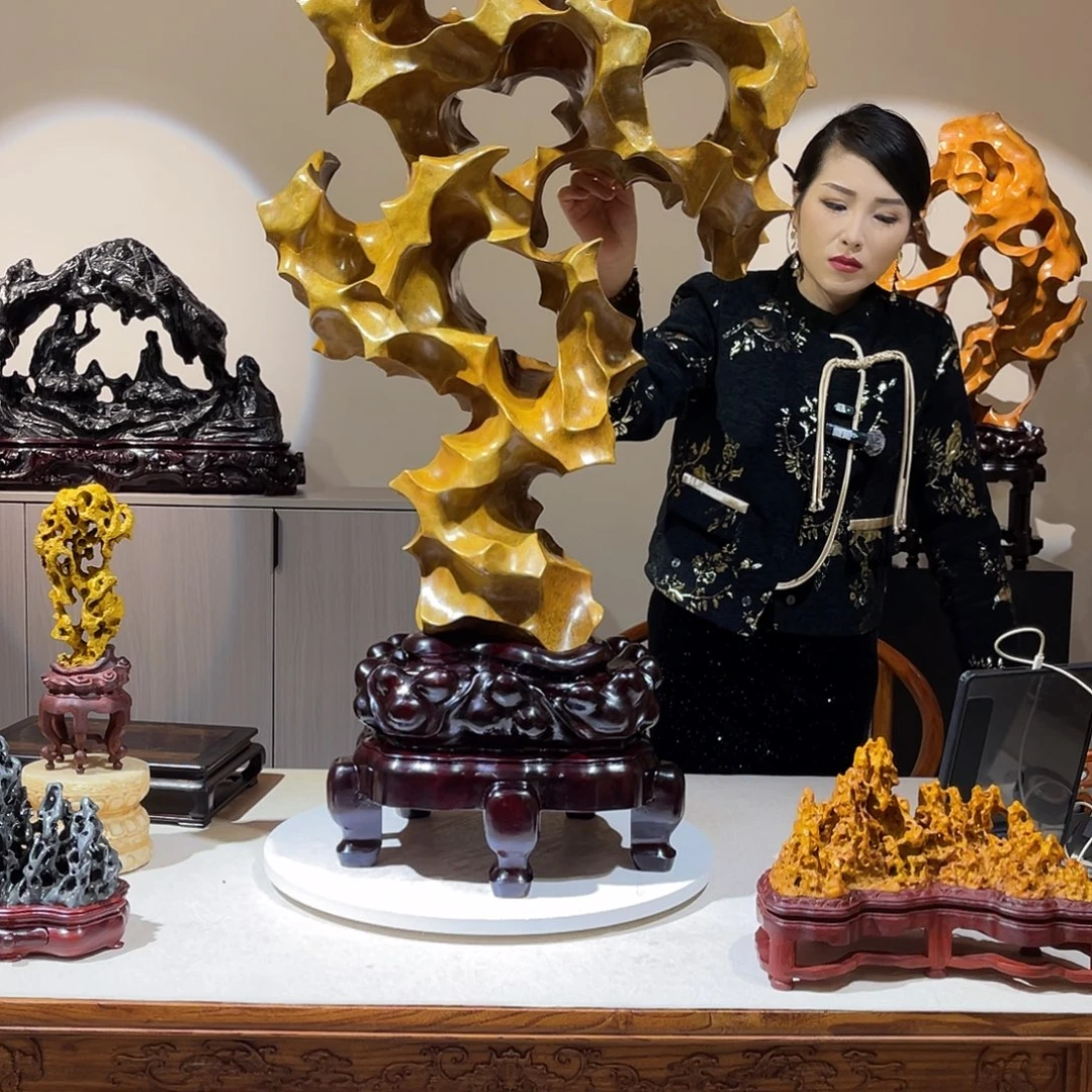 美***片太湖石摆件，高，1米。 宽56