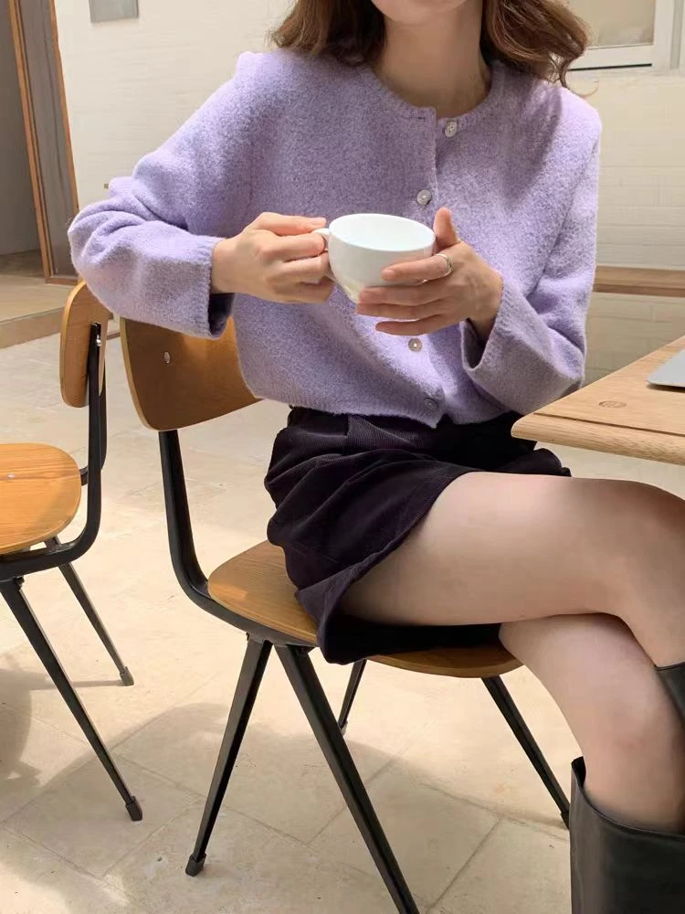 （微瑕）高级感小众设计感百搭短款圆领开衫针织毛衣M122(D8后面）