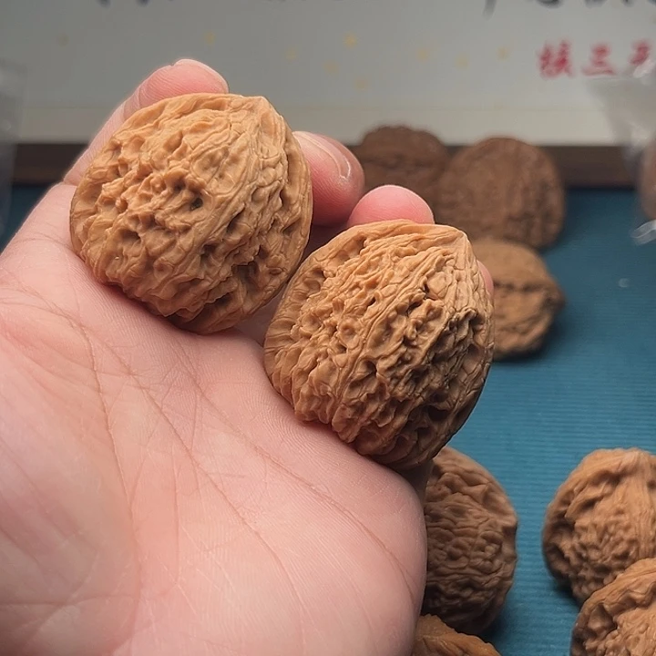 吊坠文玩核桃5有黄南疆石文玩核桃