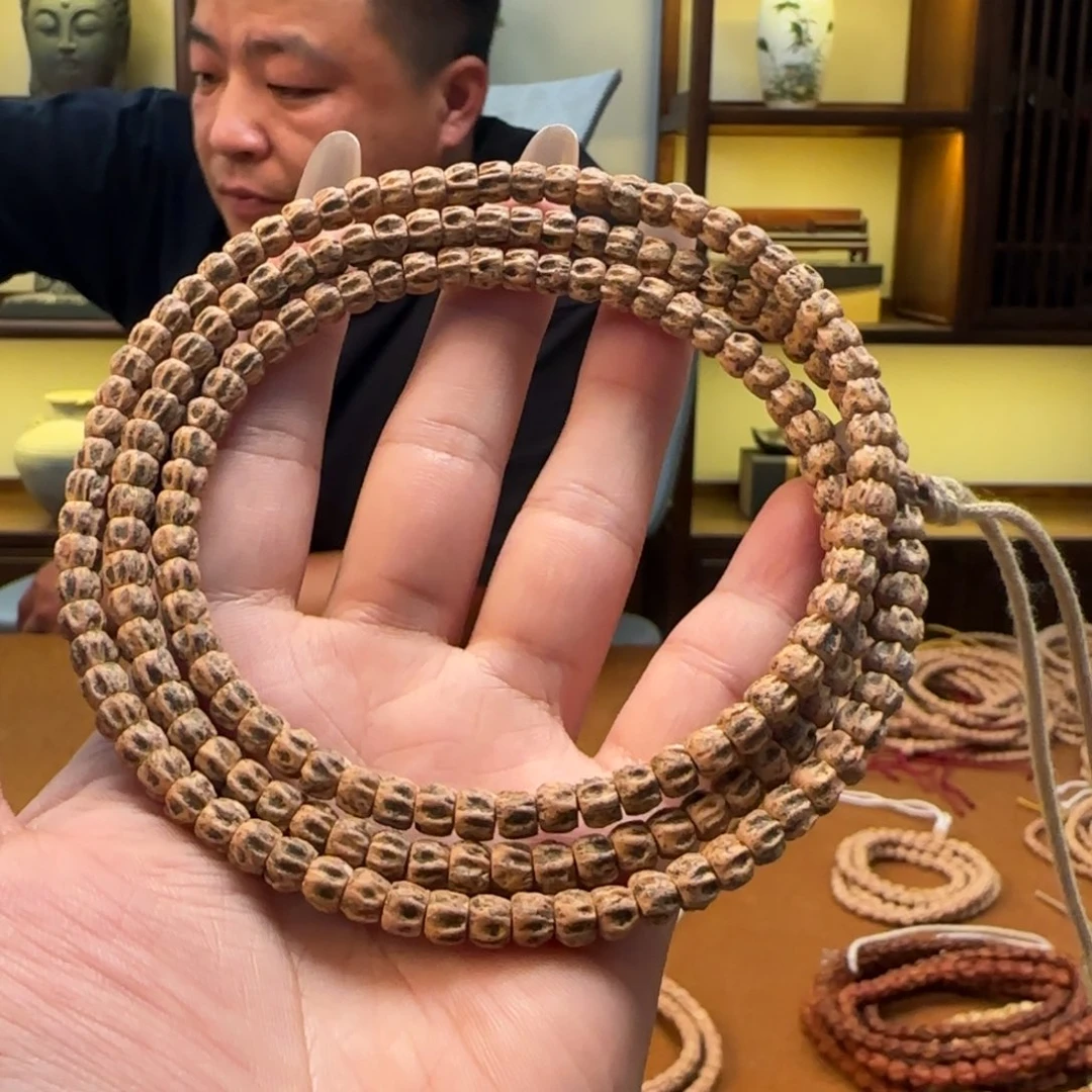 手串柏香籽/百香籽棱鬼6左右