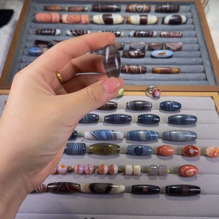 合金颈饰玛瑙/玉髓