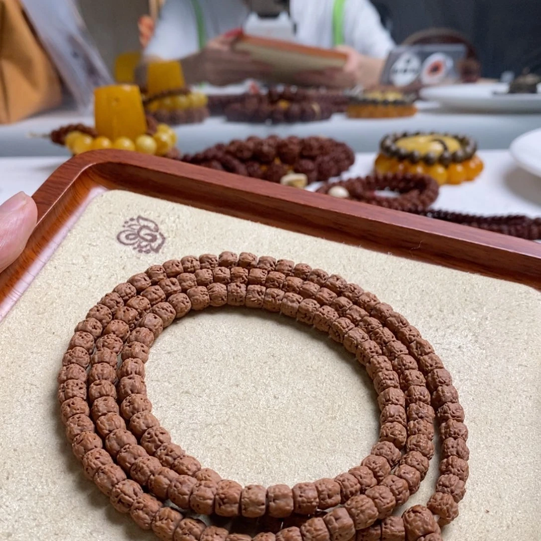 金刚菩提手串一**子平细