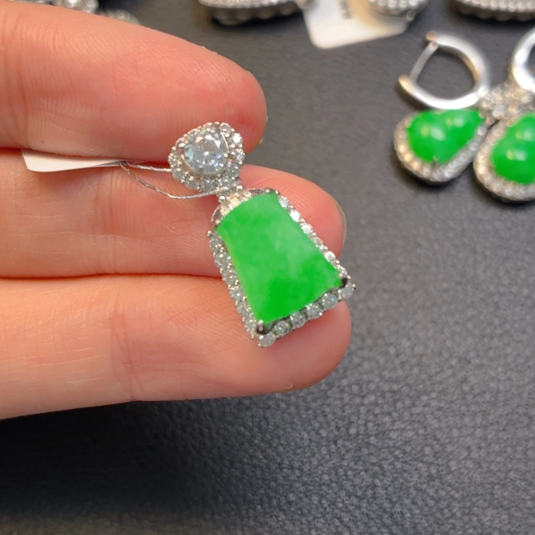 翡翠银S925镶嵌吊坠(不含链)